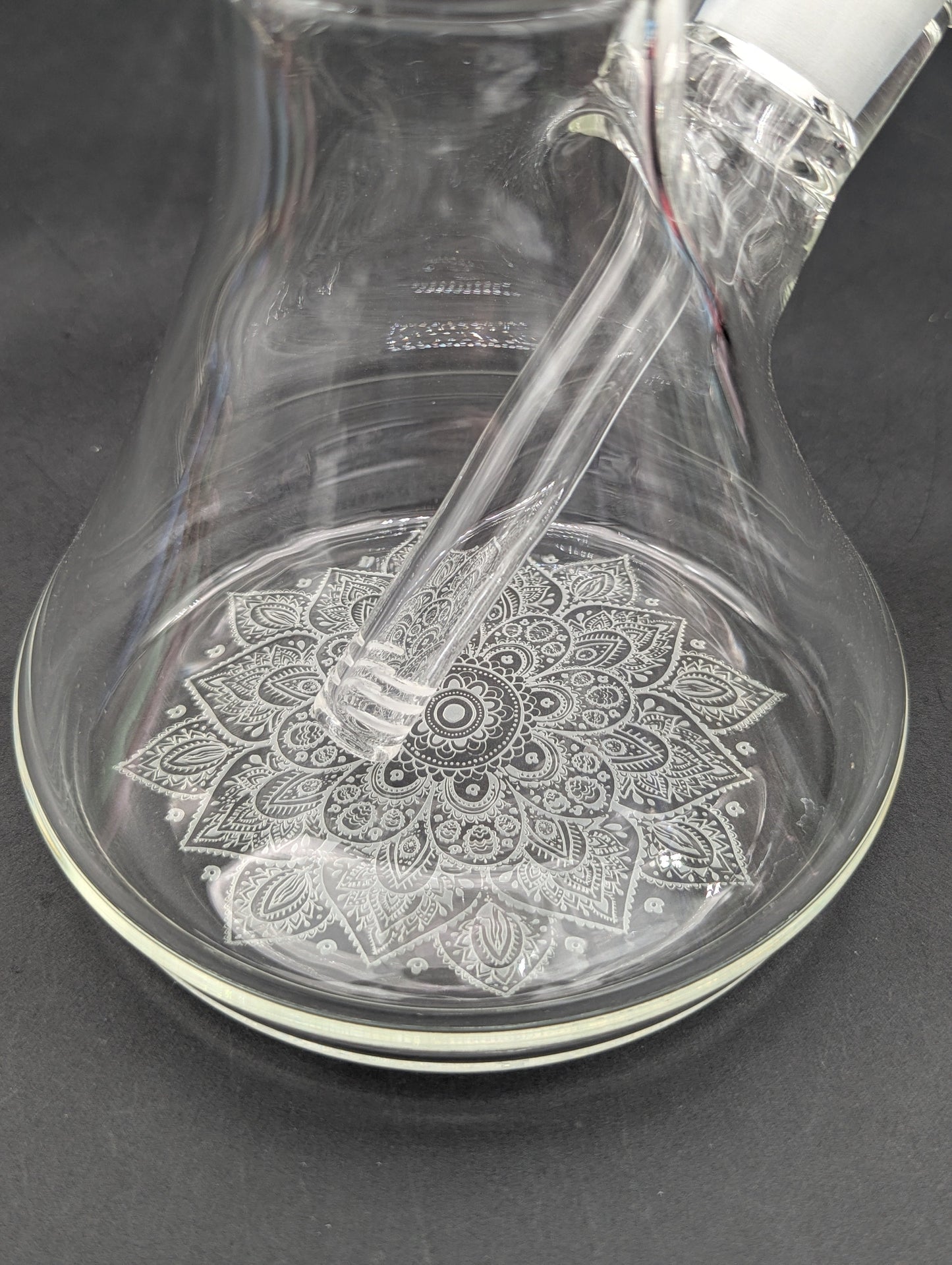 14" Checkered Mandala Beaker Bong