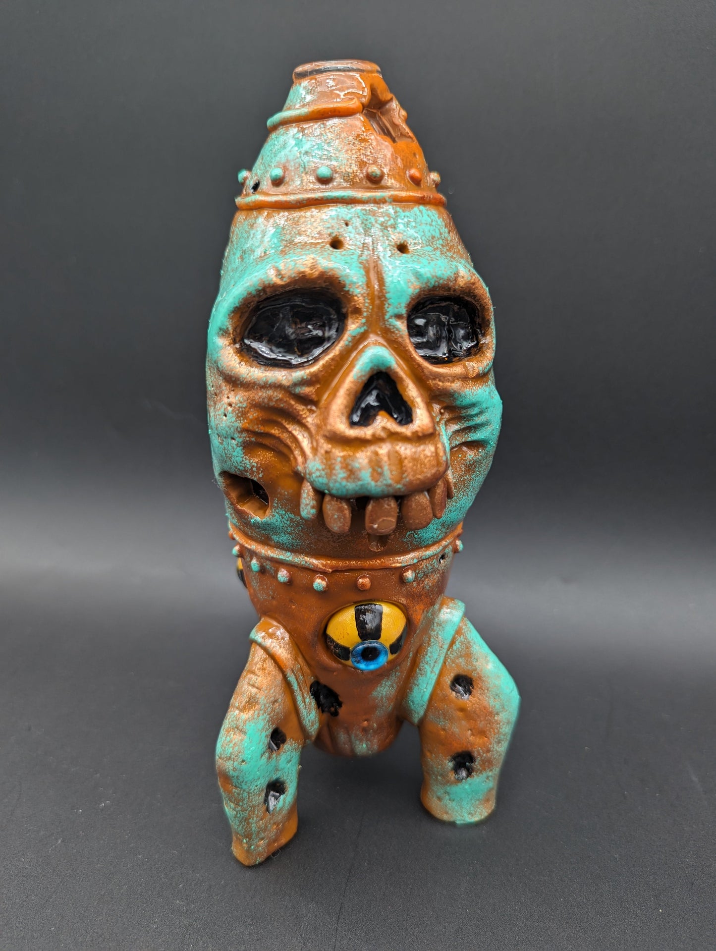 8" Radioactive Skull Rocket Bong