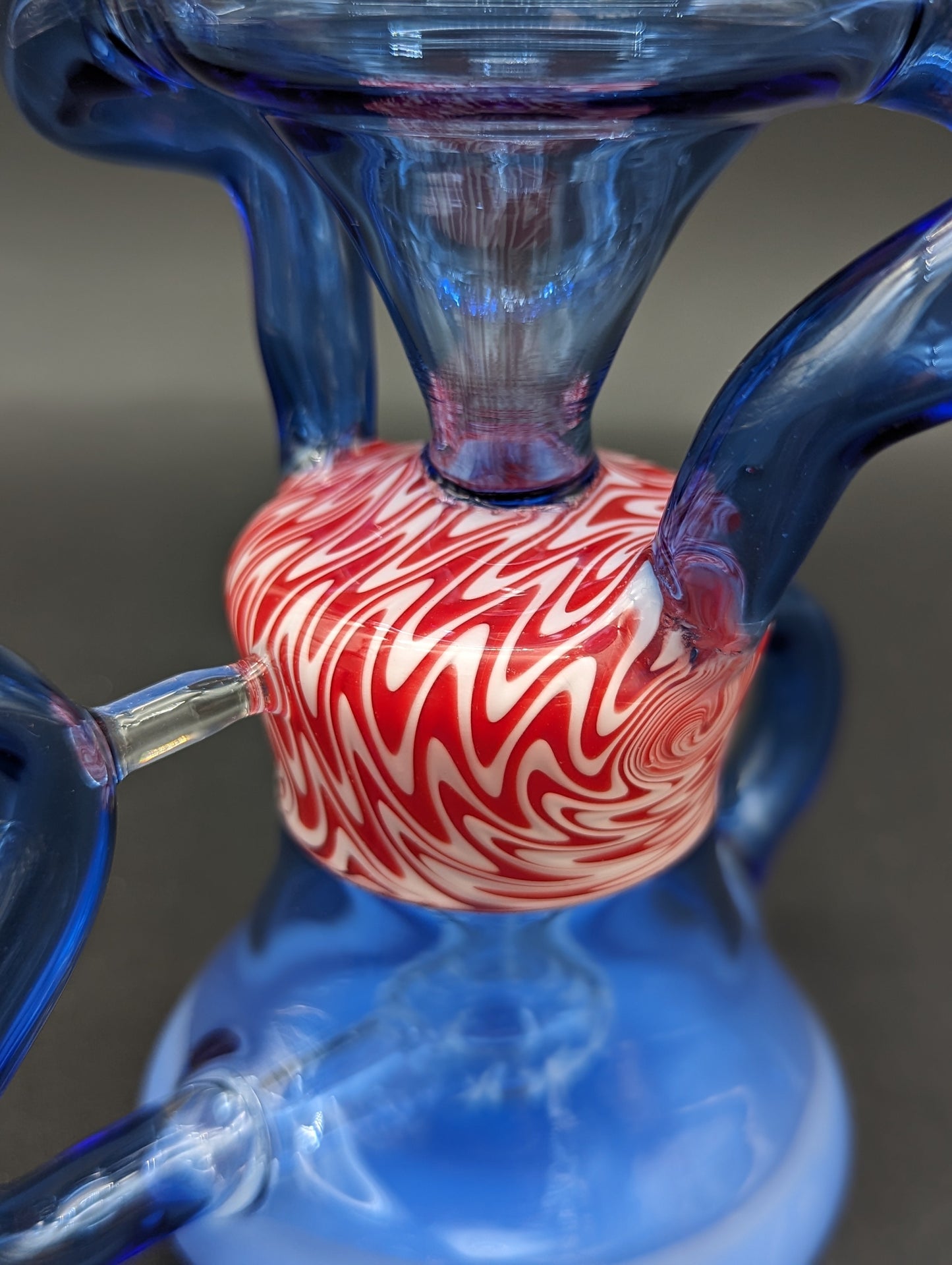 8.5" Peppermint Swirl Recycler Bong