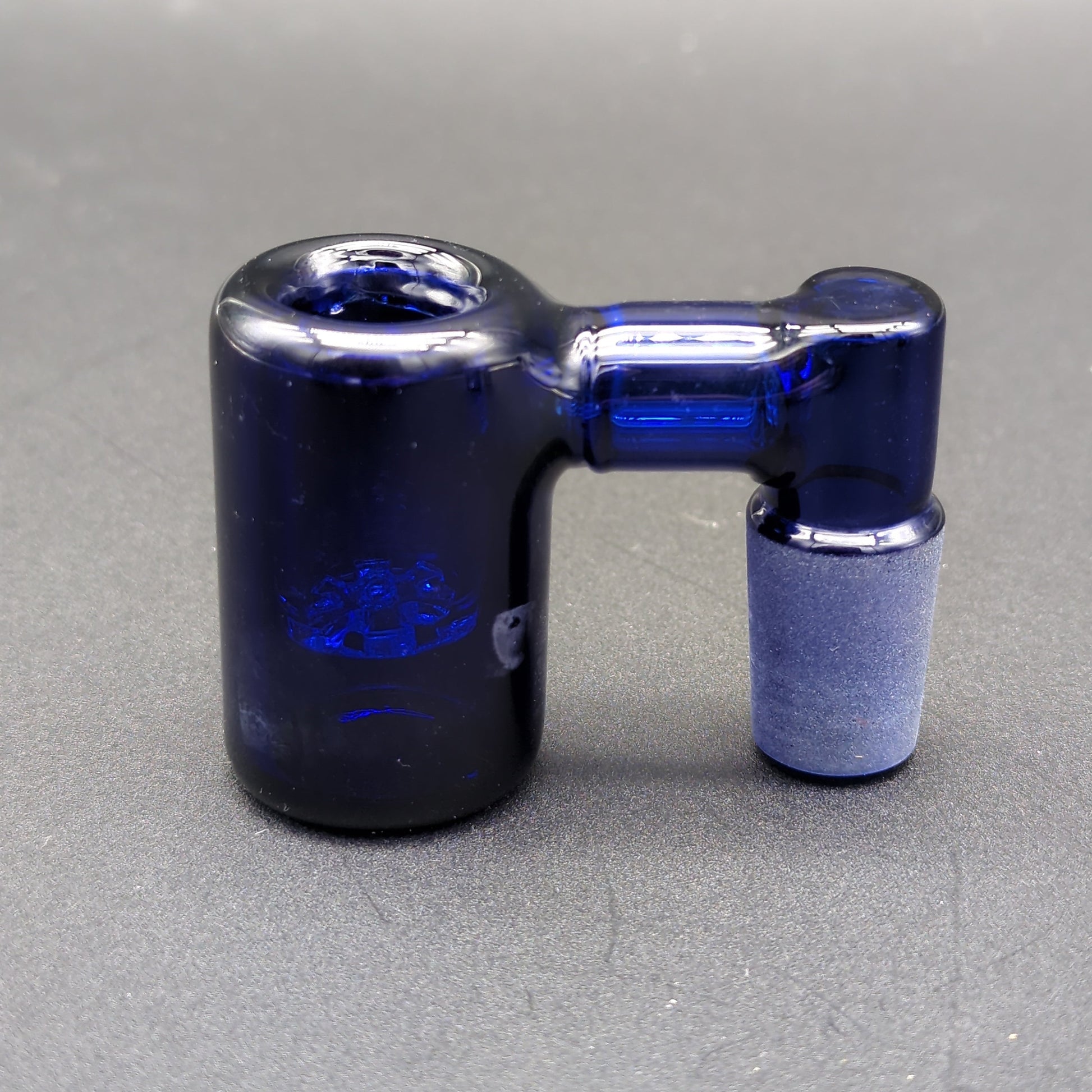 Ash Catcher with Built-In Screen Bowl 18mm - Avernic Smoke Shop