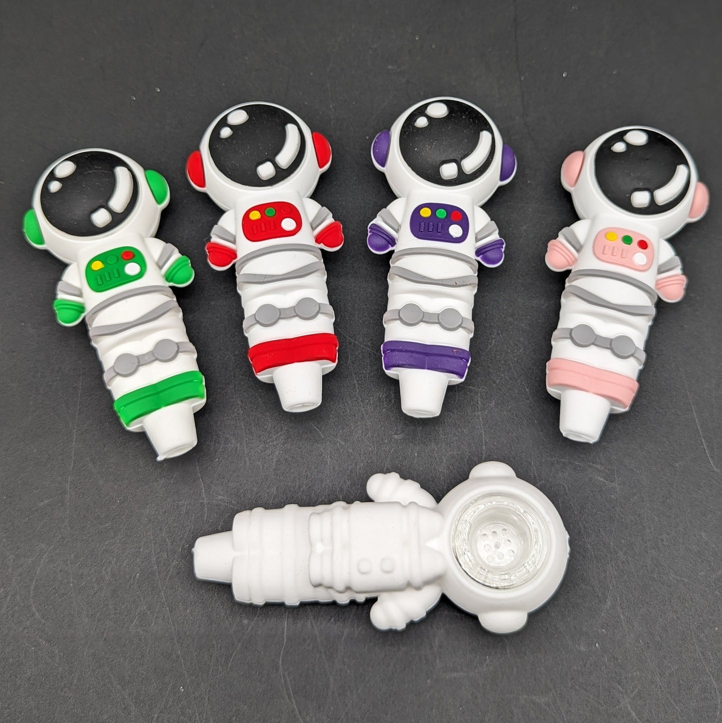 Astronaut Silicone Pipe w/ Glass Screen
