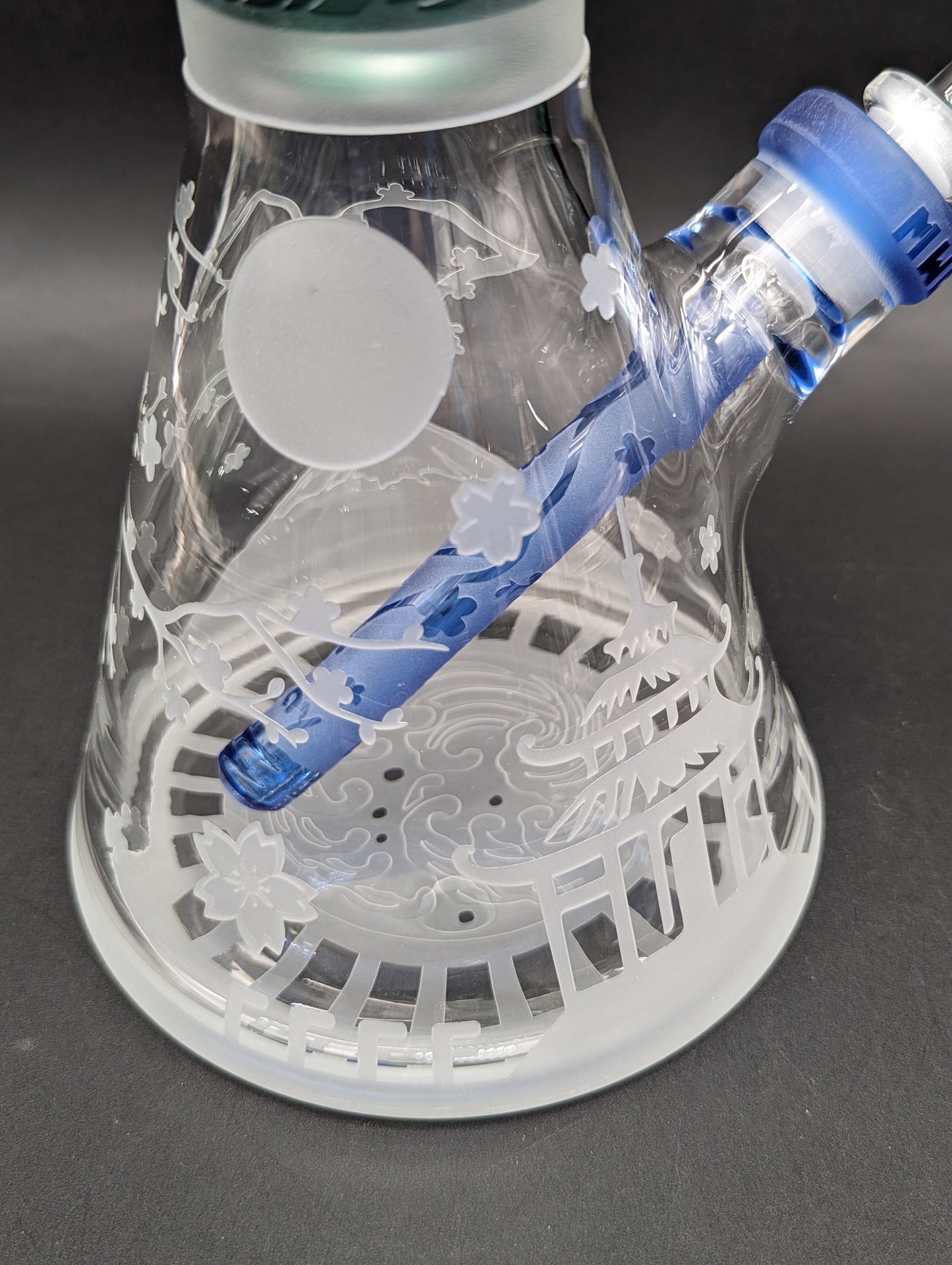 Milkyway Glass "Femme Samurai" 16″ Beaker Bong