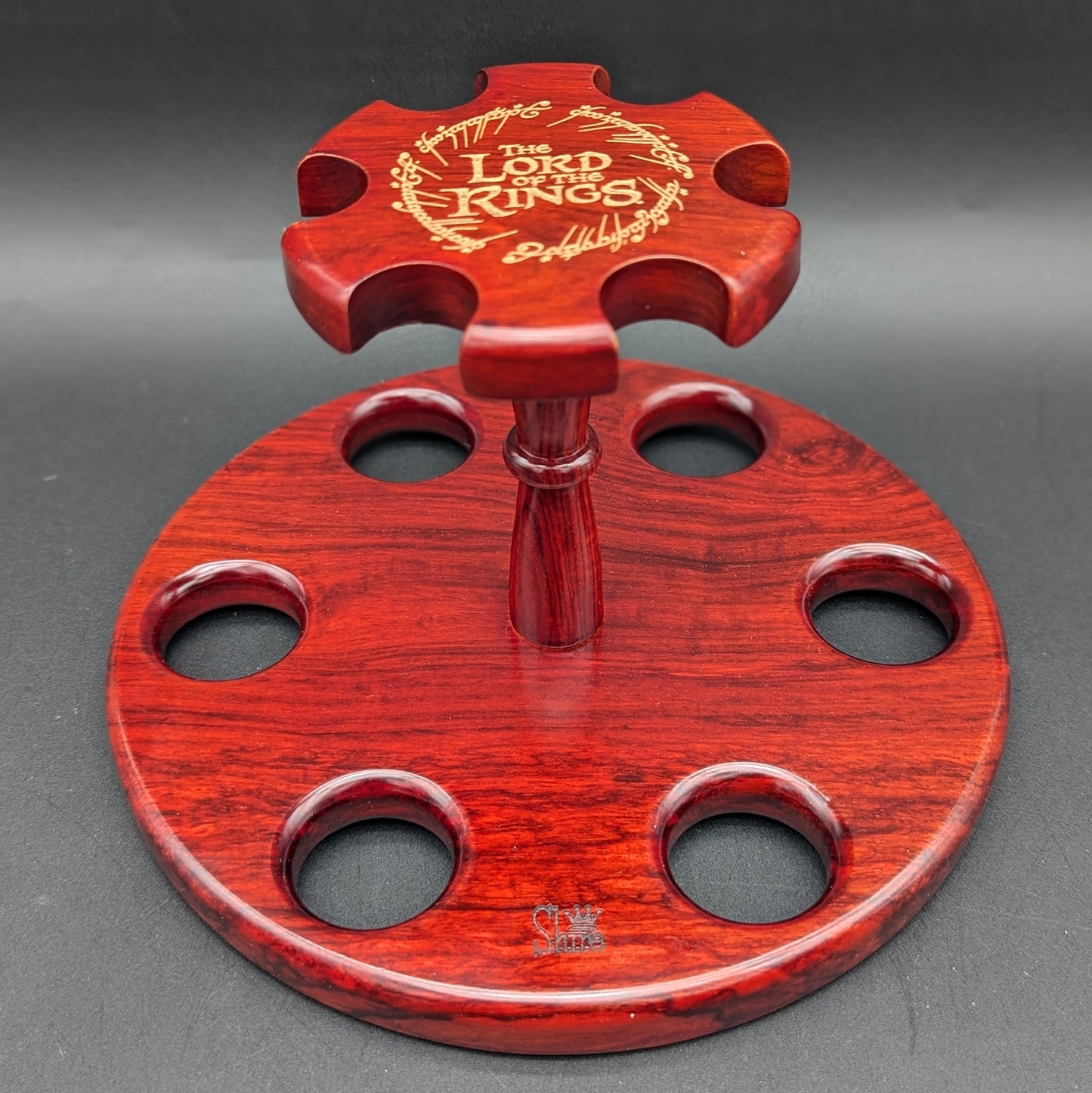 Pulsar Shire Pipes COUNCIL OF ELROND™ Multi-Pipe Wooden Display Stand | 8"x5"