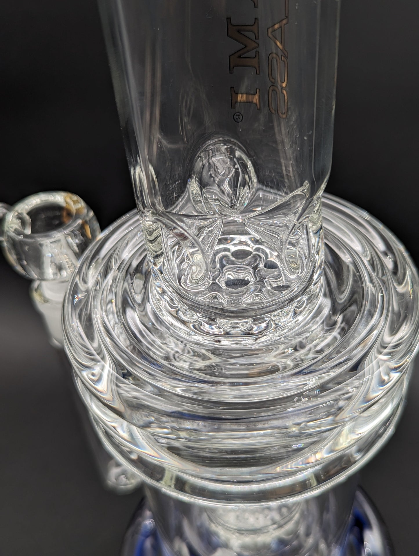 Tsunami Button Double Honeycomb Perc (16″)-Avernic Smoke Shop