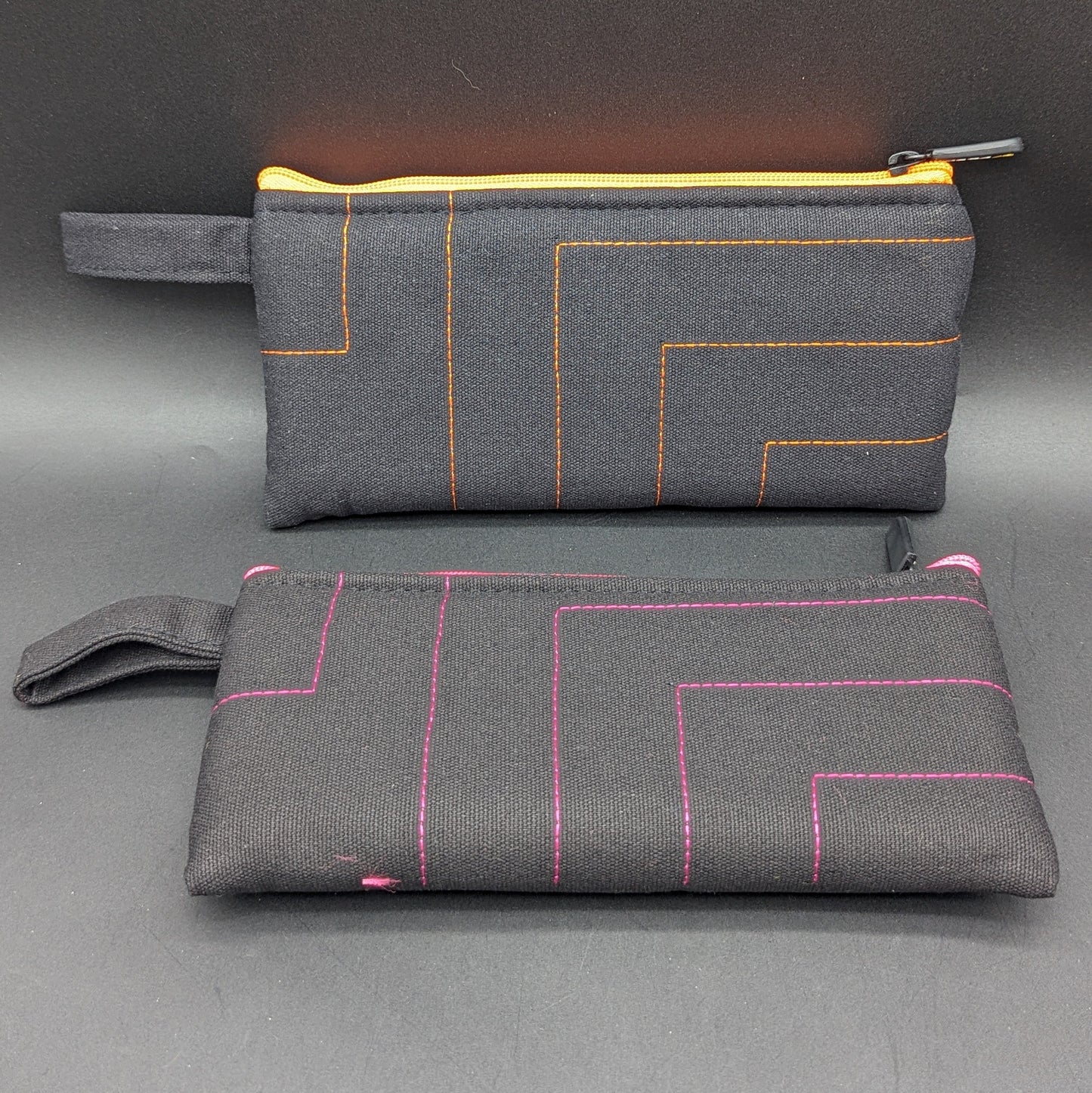 Vatra 9.5" Padded Zipper Pouch