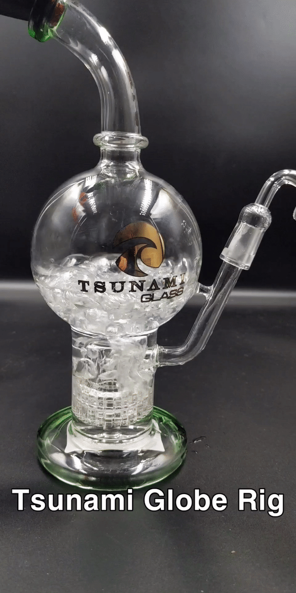 11" Tsunami Shower Head Globe Concentrate Rig - Avernic Smoke Shop