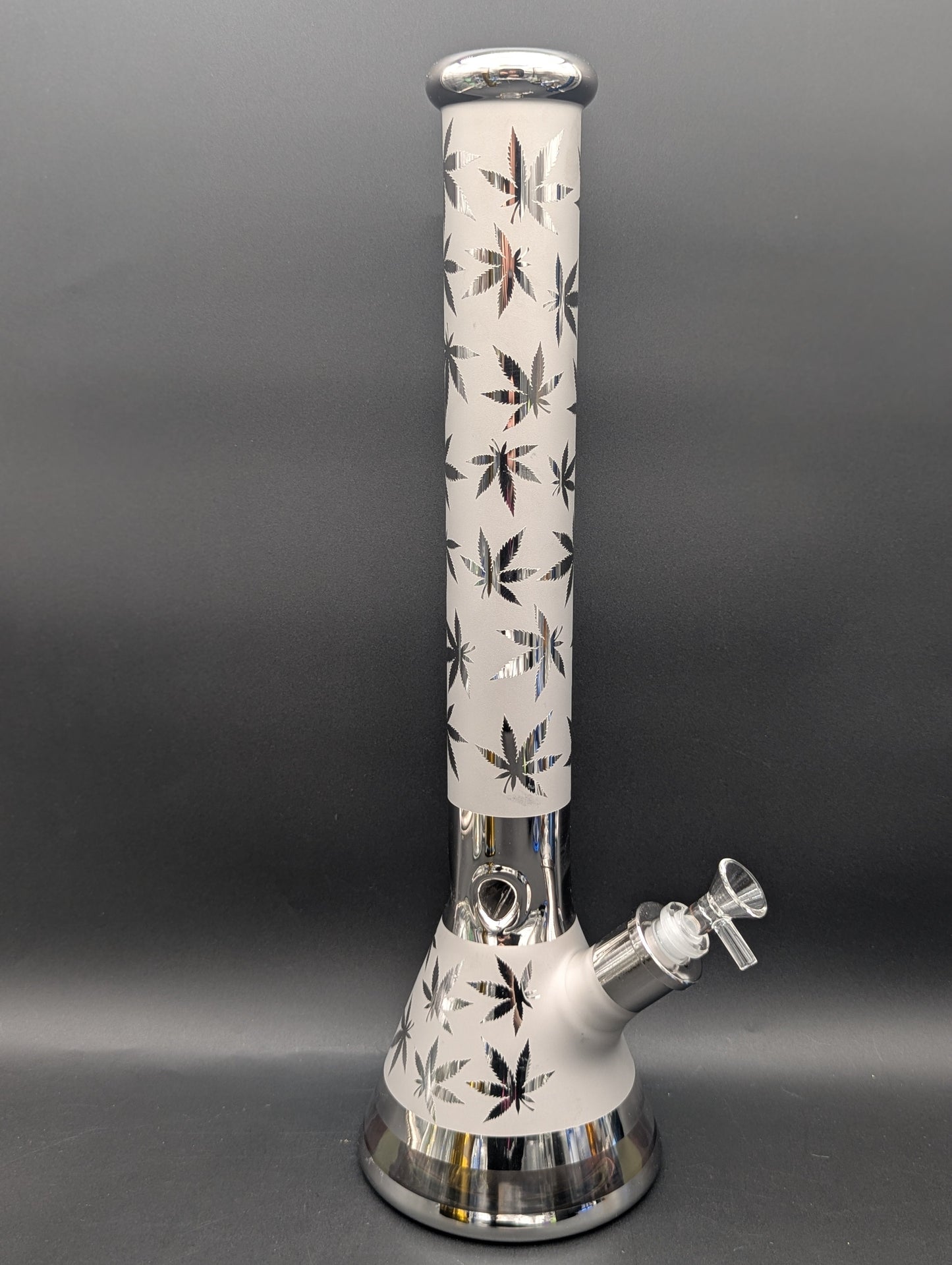 18" Iridescent Weed Leaf Beaker Bongs-Avernic Smoke Shop