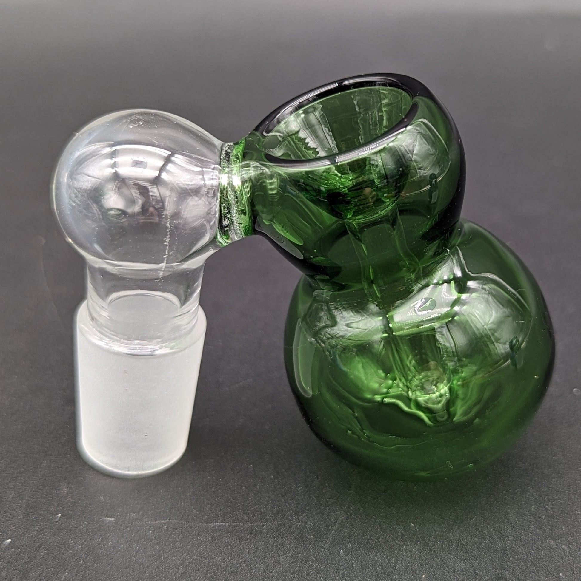 18mm Bowl with Built-In Dry Ash Catcher-Avernic Smoke Shop