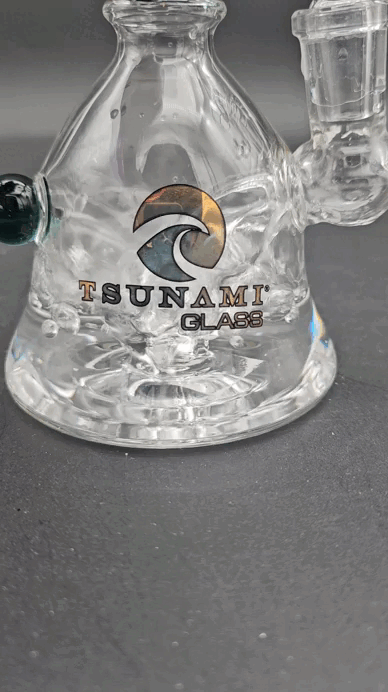 Tsunami Concentrate Rig Mini Bell 6″