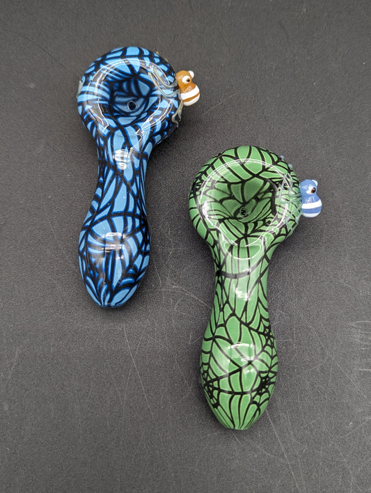 4" Color Spider Web Spoon Hand Pipe-Avernic Smoke Shop