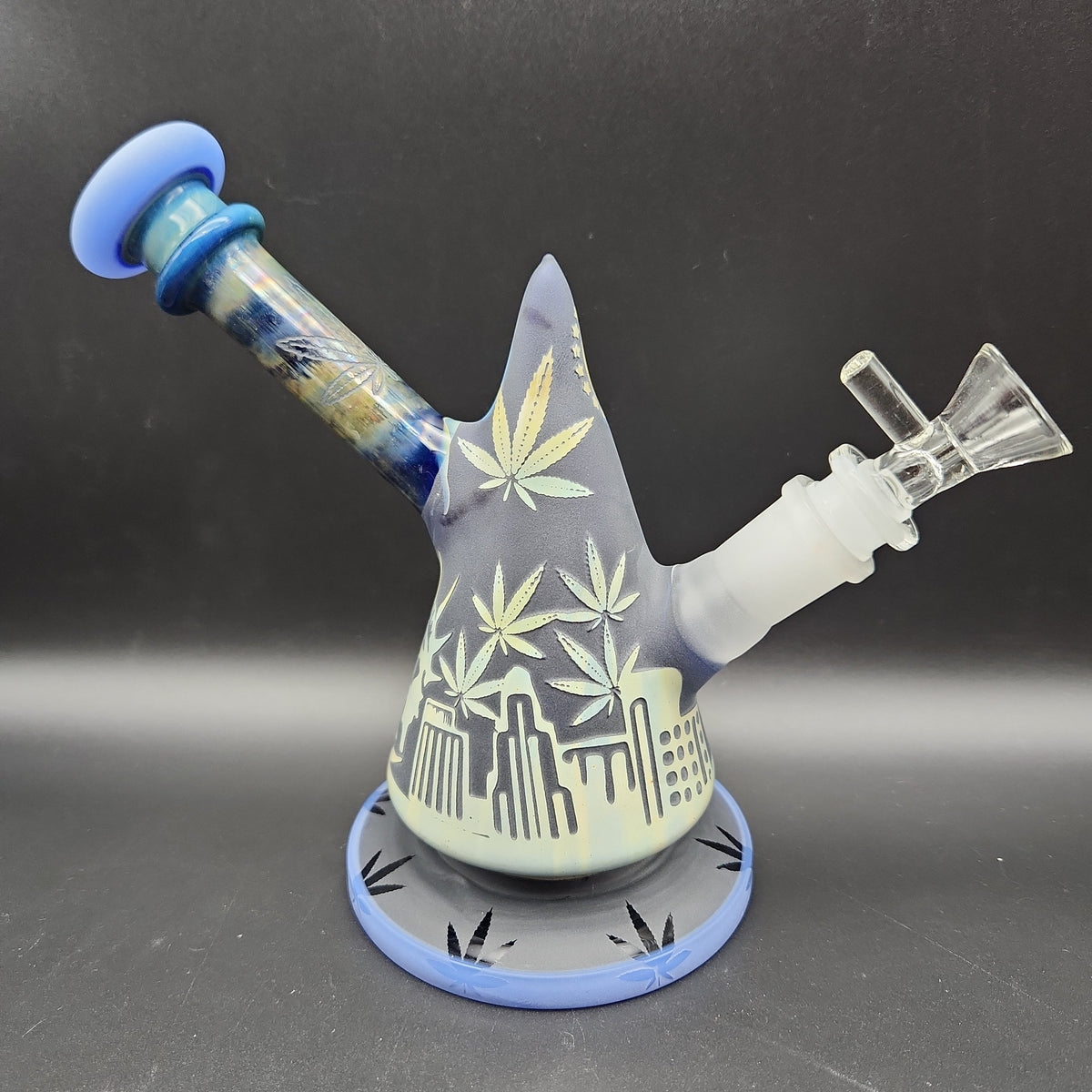 7" Etched Cone Water Pipe-Avernic Smoke Shop