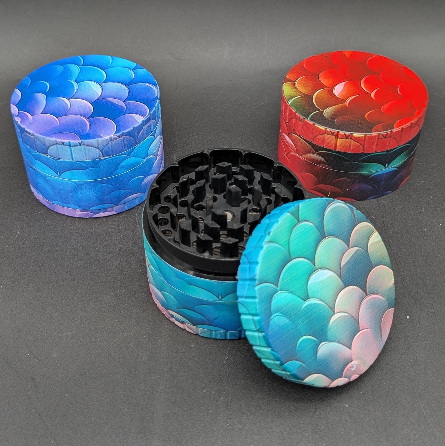 70mm 4-pc Dragon Scale Plastic Grinder