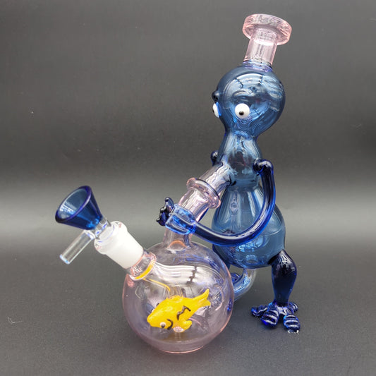 Alien Smoking a Goldfish 9" Recycler Bong