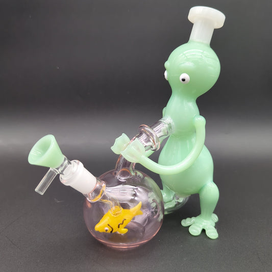 Alien Smoking a Goldfish 9" Recycler Bong