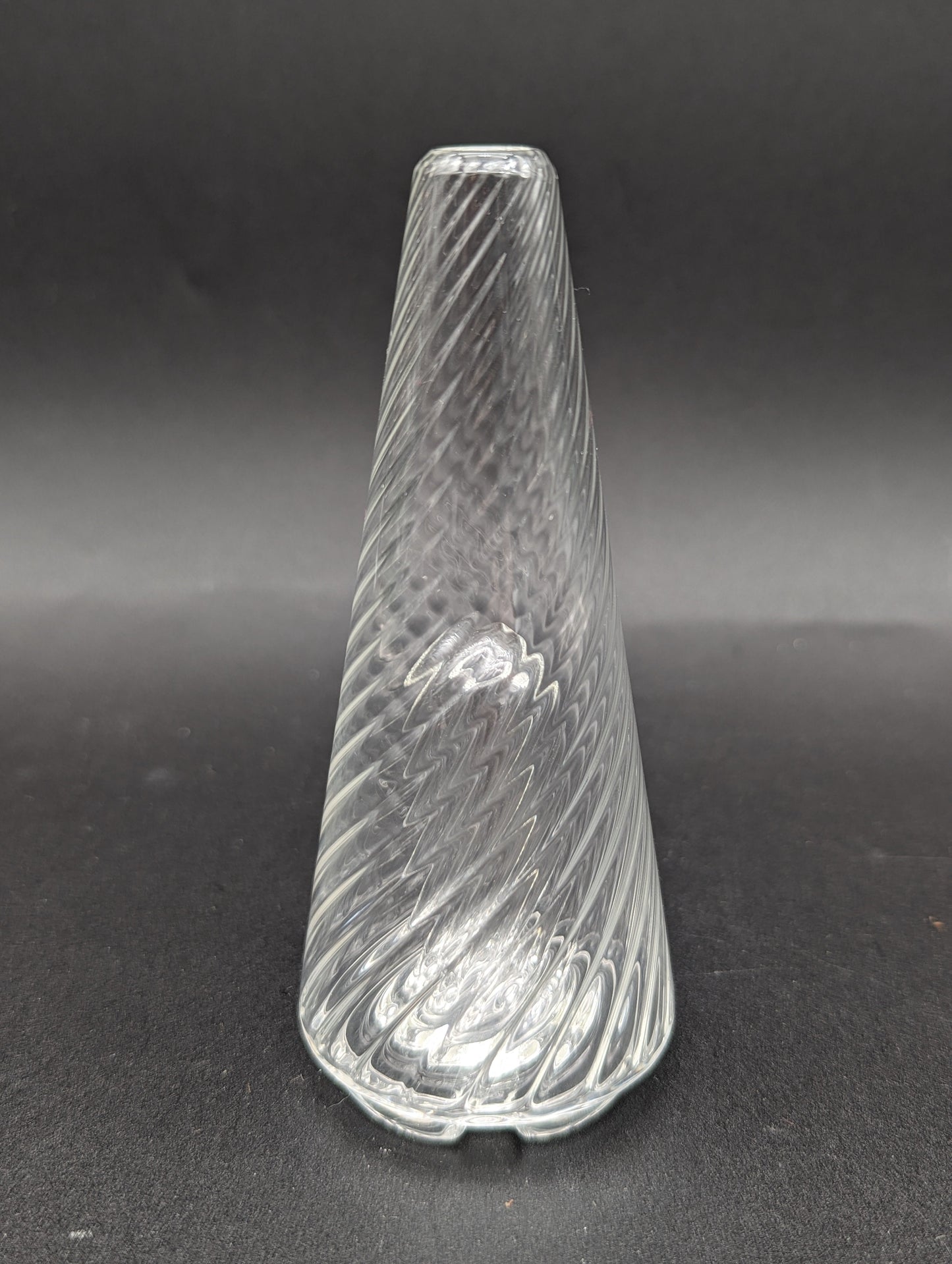 Bomb Pro Erig - Tapered Glass-Avernic Smoke Shop
