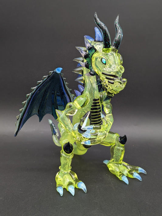 Crushed Opal Dragon Sculpture Dab Rig - Mako Glass