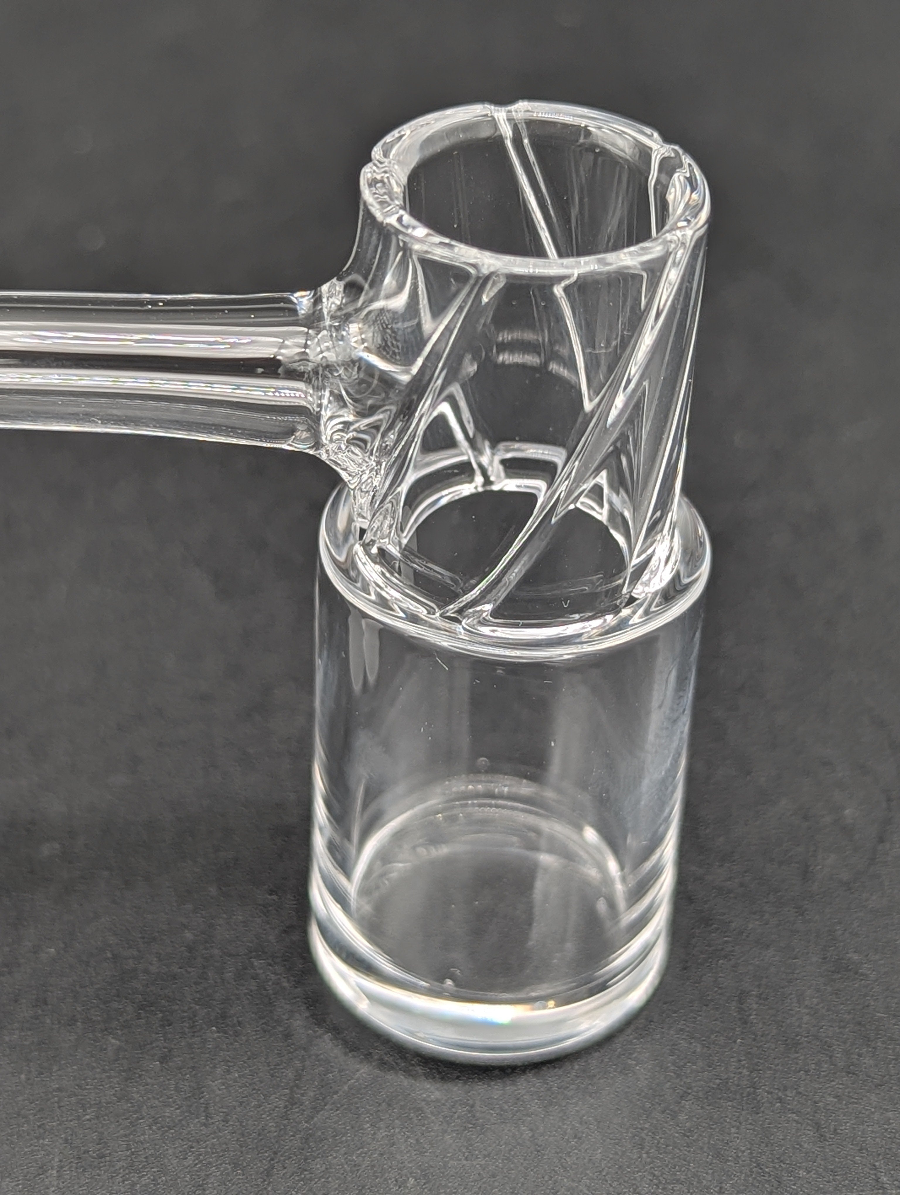 Full Weld 14mm Spinner Bucket Banger – Midnight Distribution