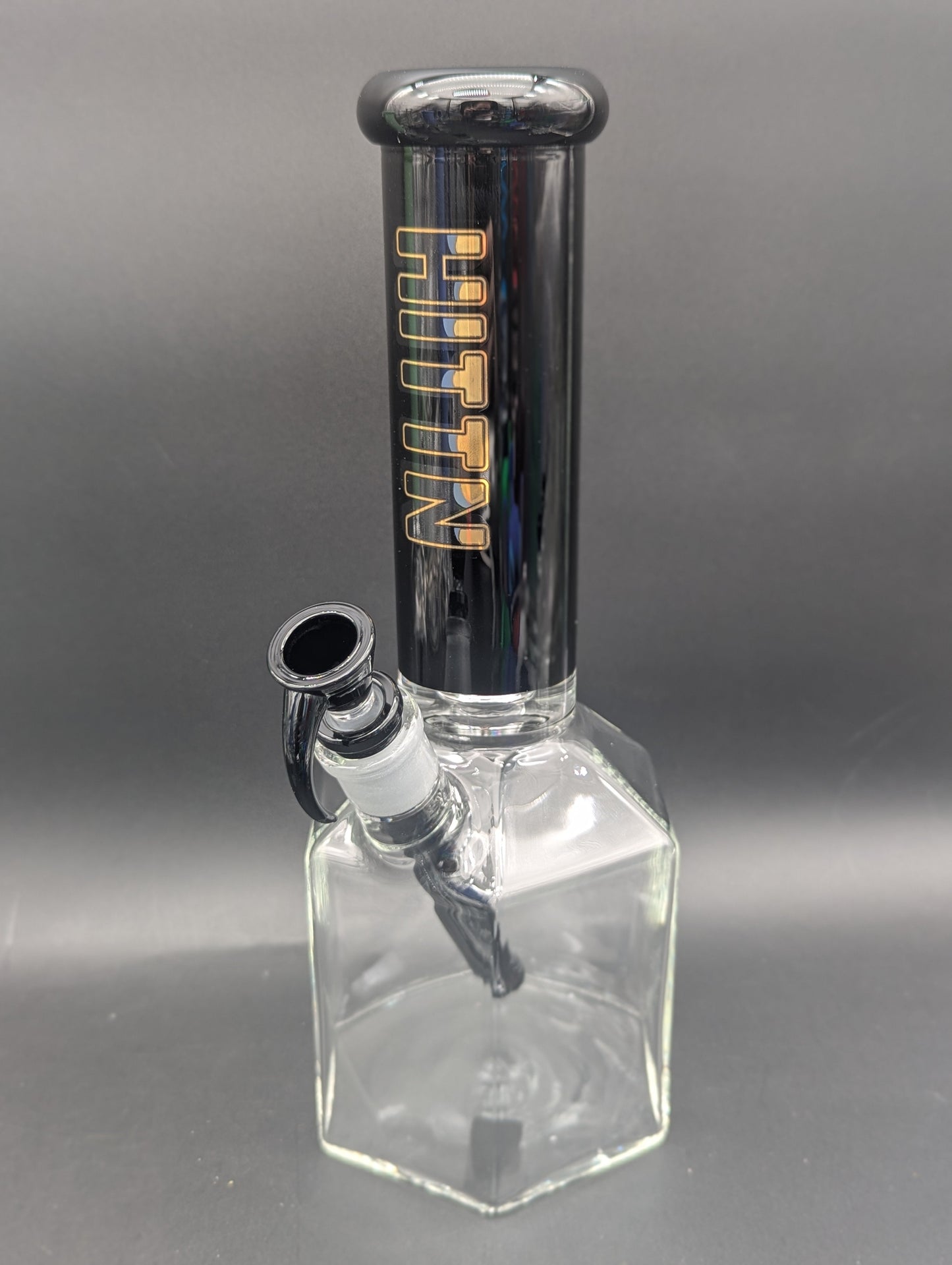 Hittin Glass Hexagon Beaker Bong-Avernic Smoke Shop