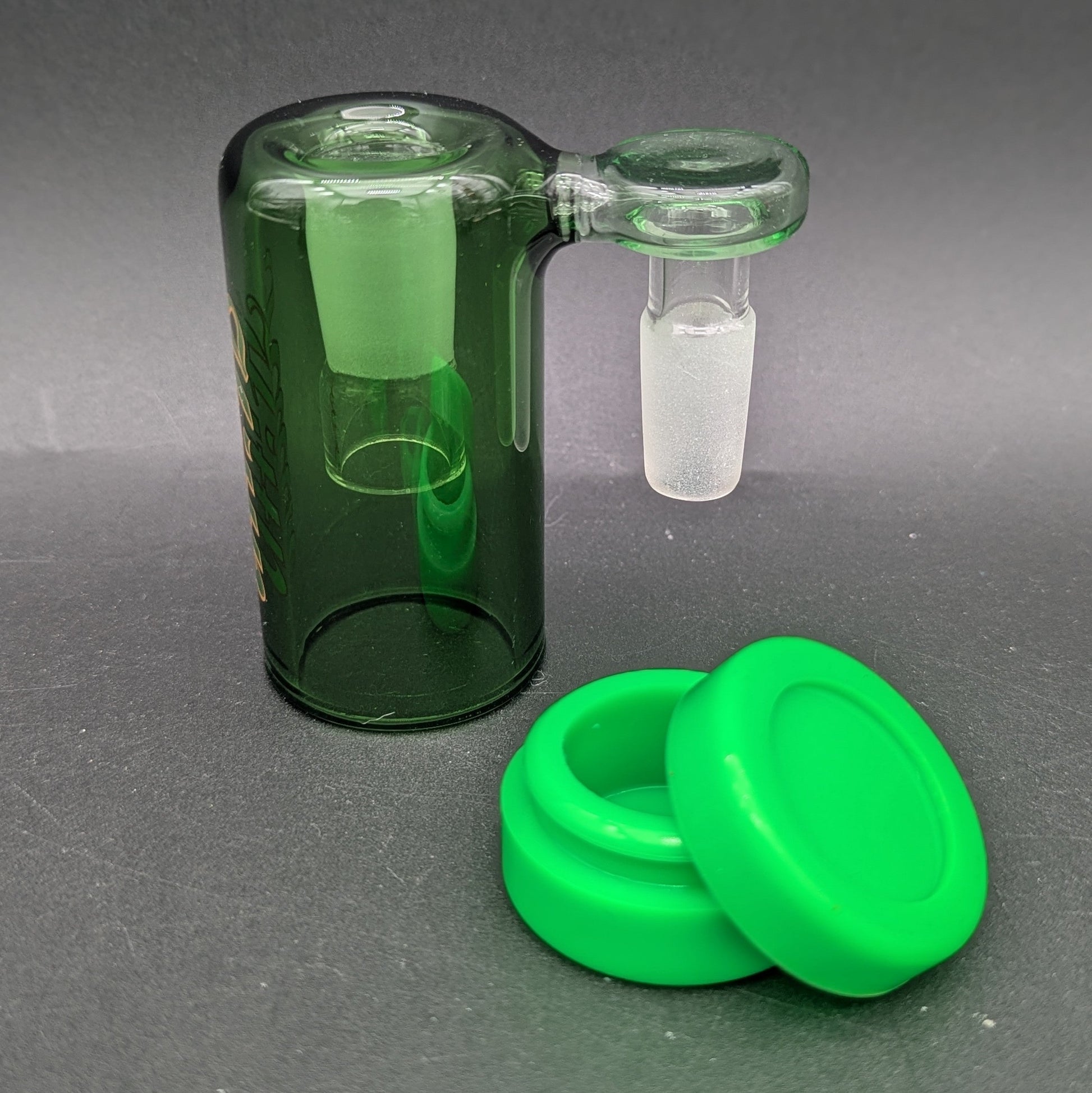 Hittn Glass Solid Color Reclaim Catcher 14mm 90-Avernic Smoke Shop