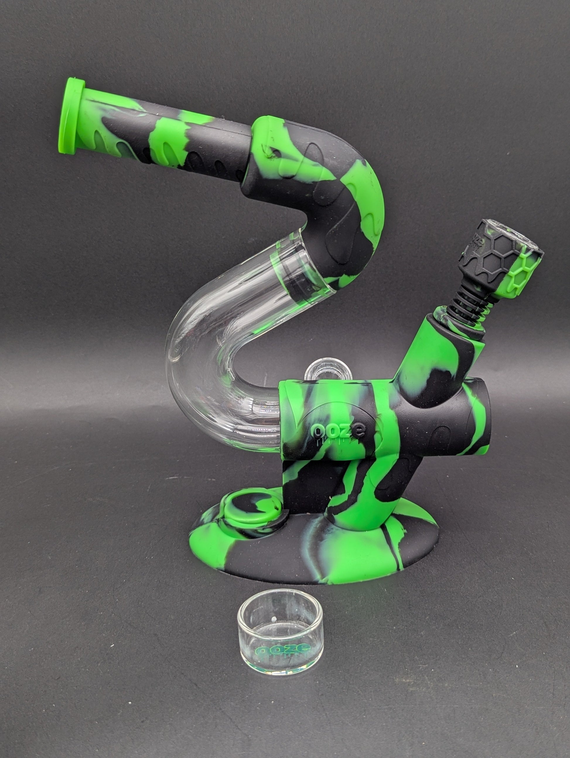 Ooze Swerve Silicone Water Pipe-Avernic Smoke Shop