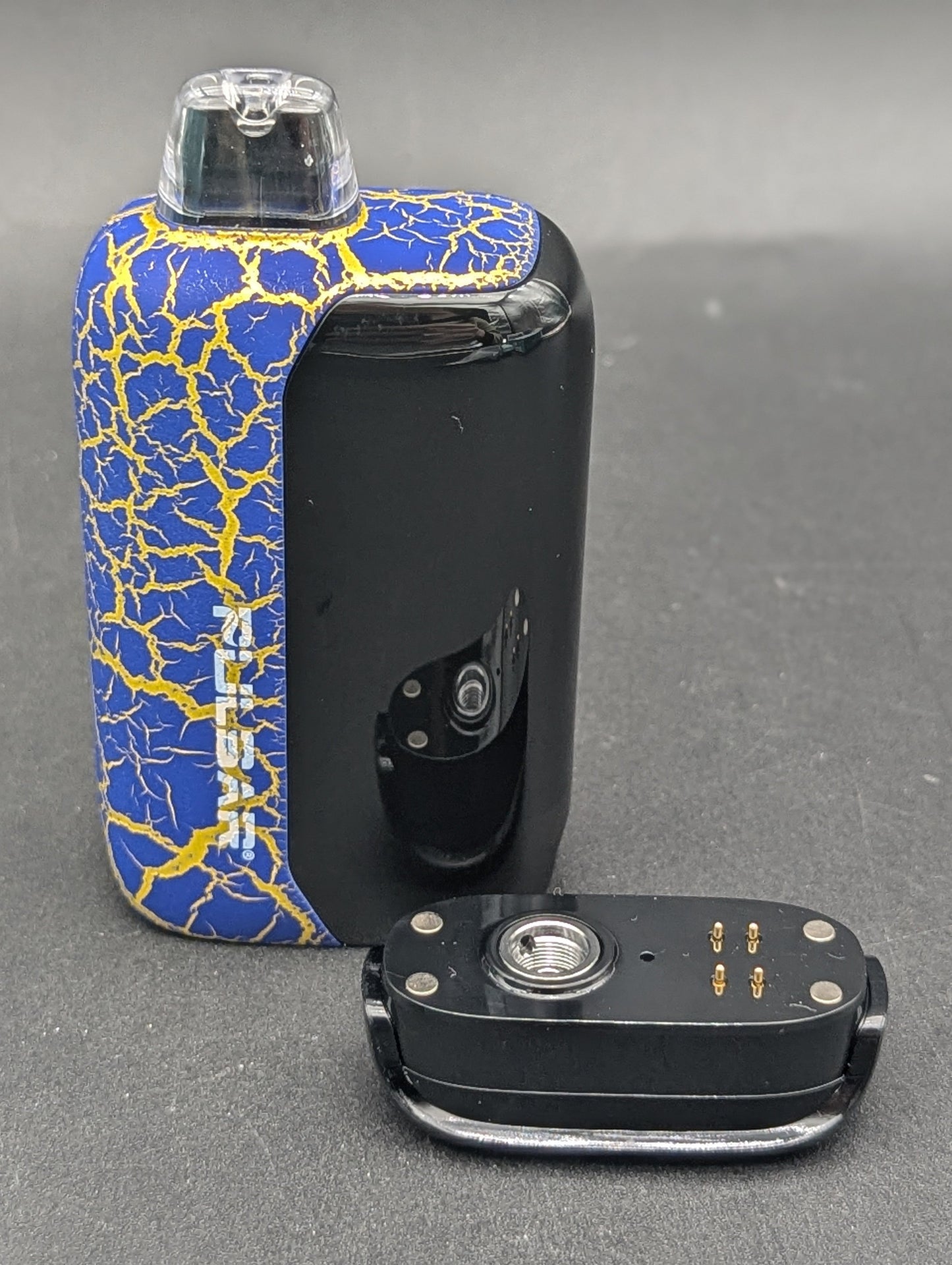 Pulsar 510 Discrete LCD Screen Vape Bar | Crackle Series