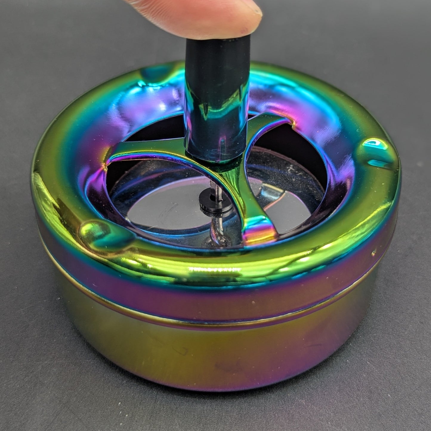 Round Metal Spinning Ashtray