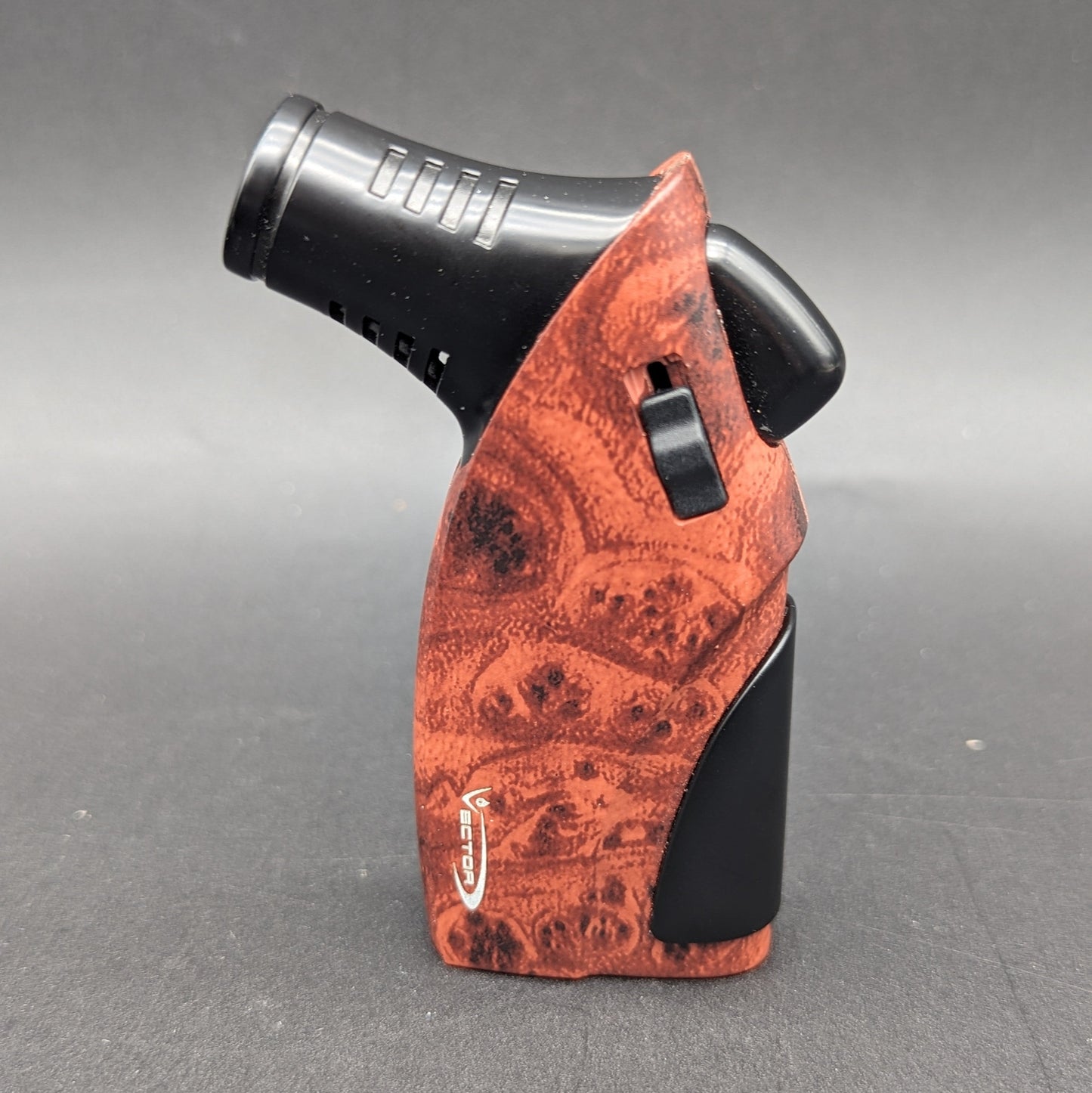 Vector IRONFIST - Triple Jet Torch-Avernic Smoke Shop