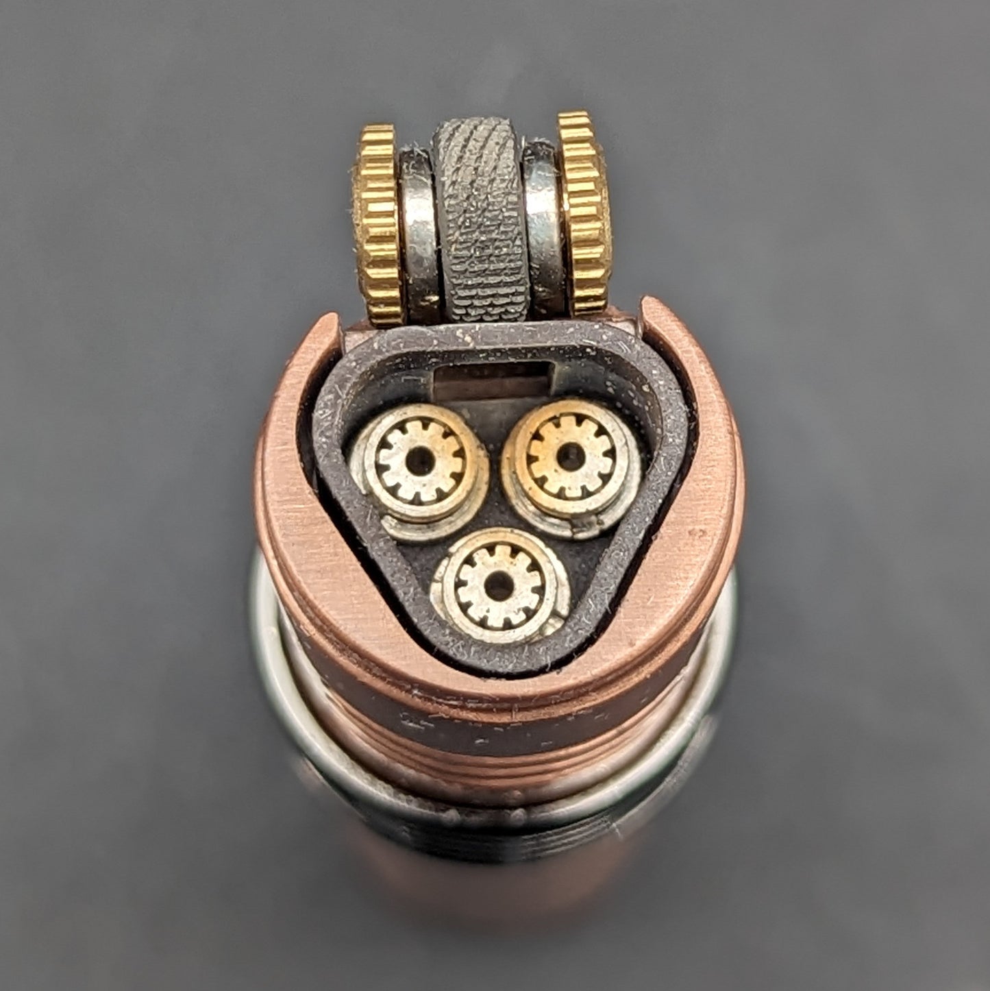 Vector Robusto - Triple Jet Torch-Avernic Smoke Shop