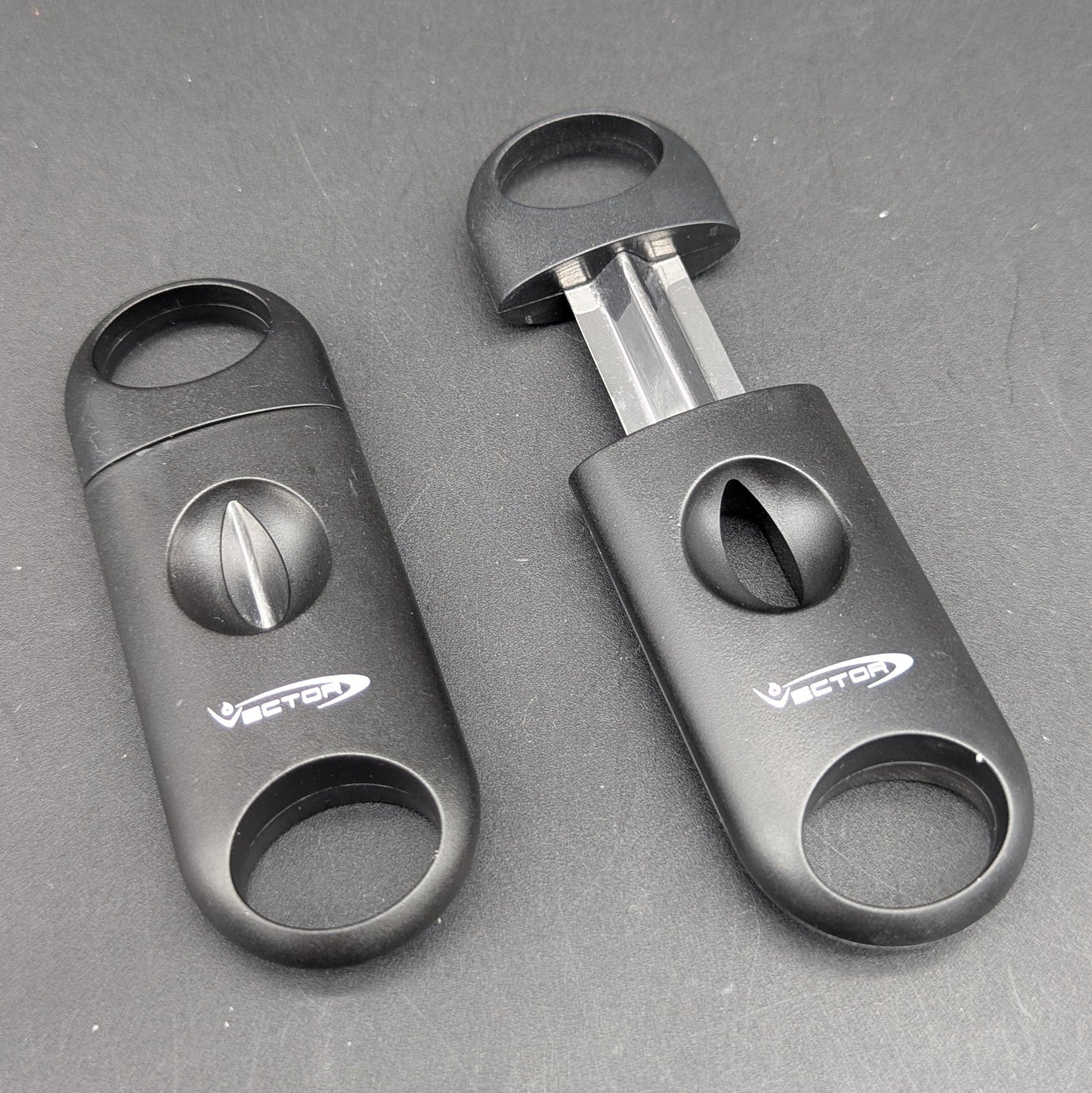 Vector V-Cut Cigar Cutters