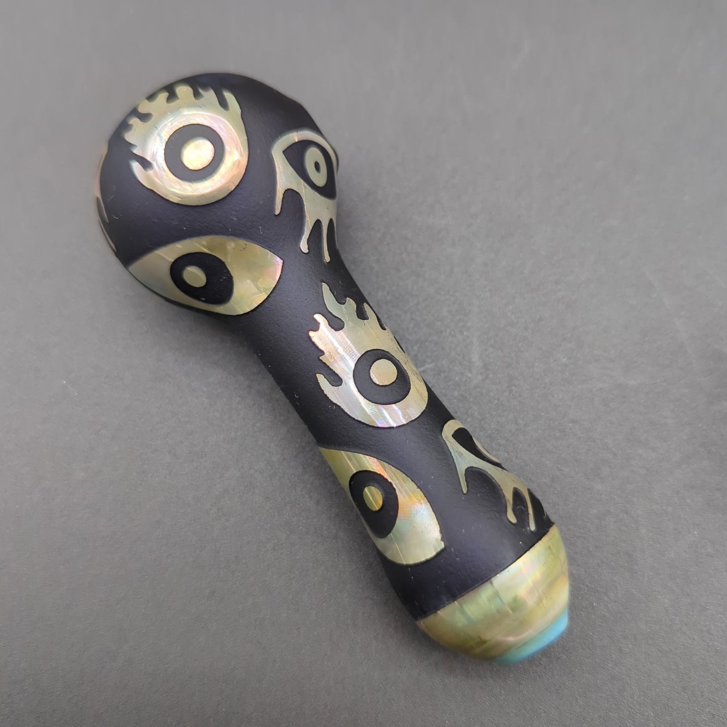 4.3" Metallic Glass Pipe w/ Built in Screen