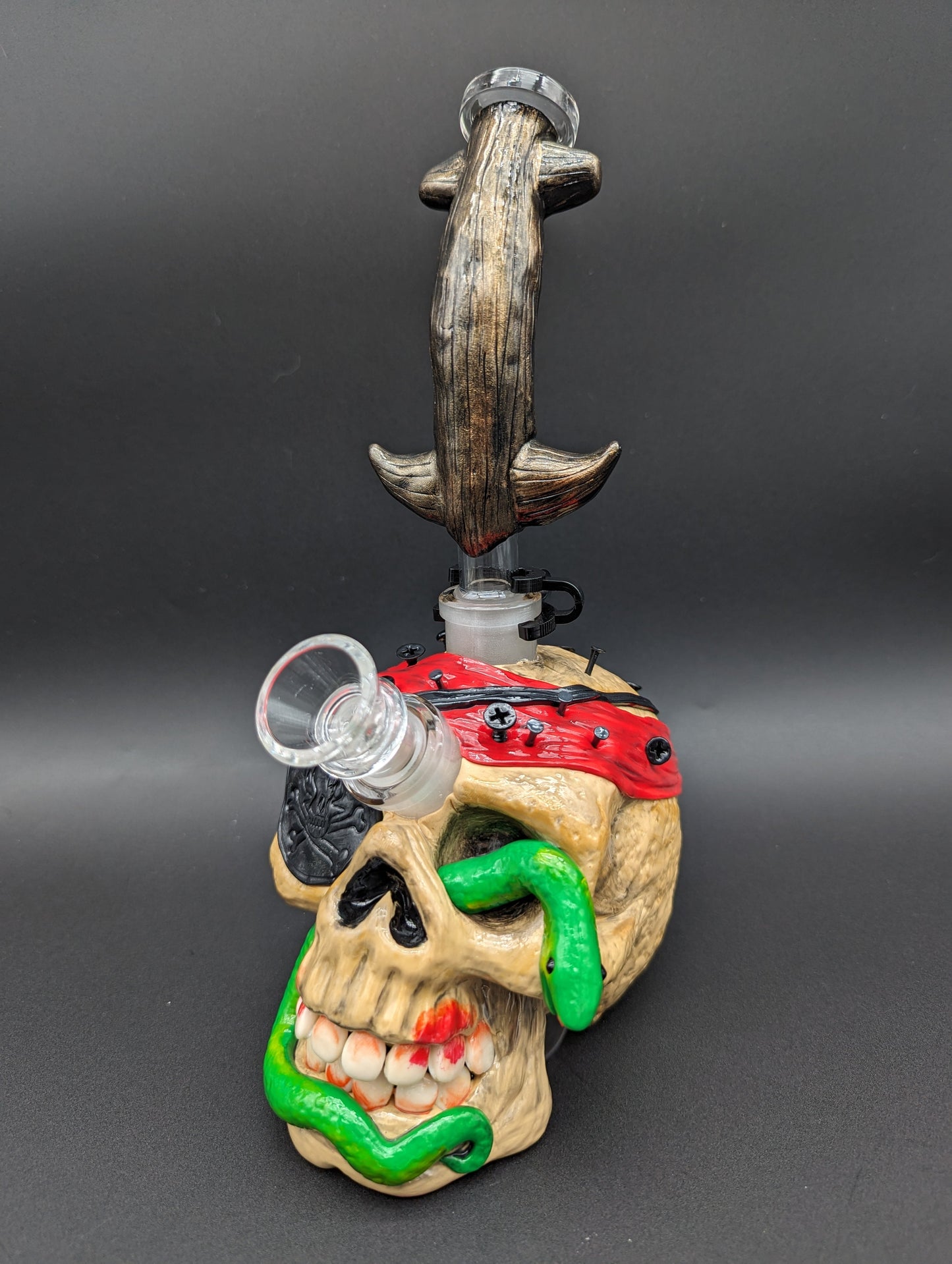 3D Sea Pirate Bong 11"