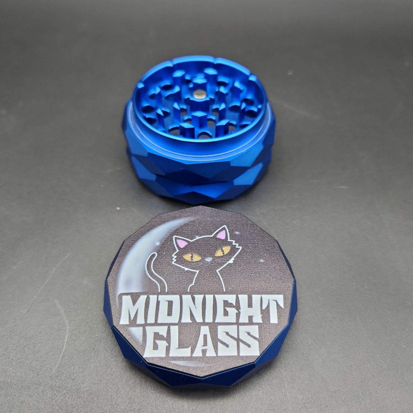 Midnight Glass Diamond Carved Grinders Blue