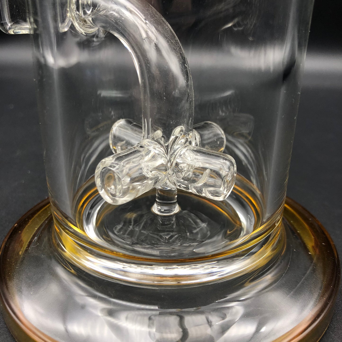 Tank Bubbler w/ Quad Cross Inline - close up of perc